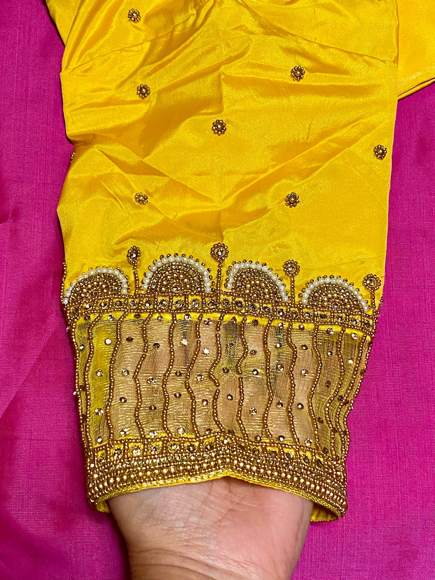 Maggam Aari work blouse |PrincessCut Non-Padded | Fits 38”- 44”