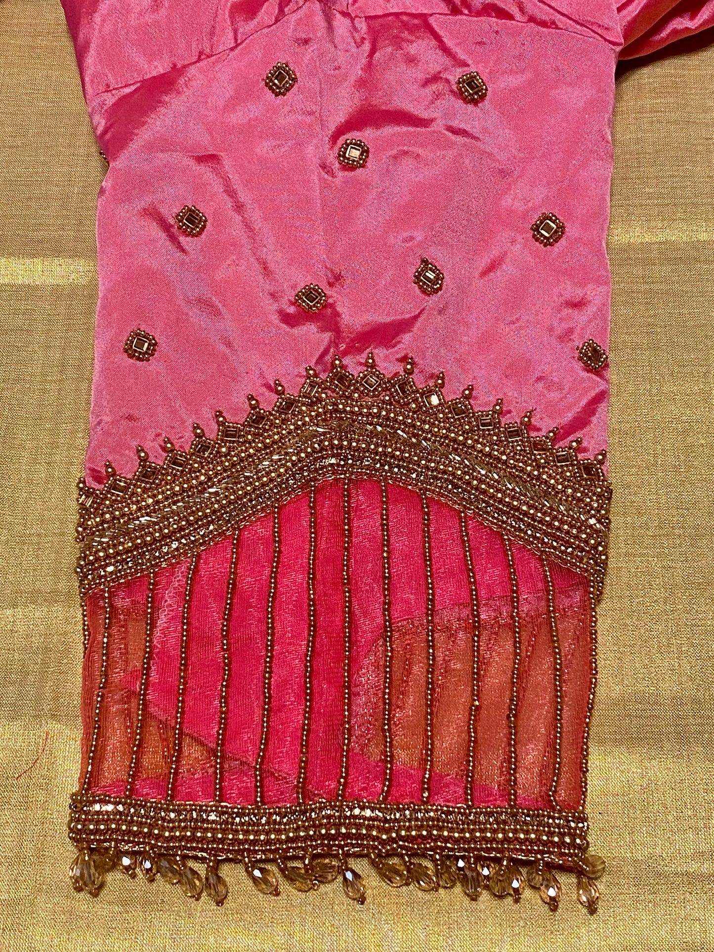 Maggam Aari work blouse |PrincessCut Non-Padded | Fits 38”- 44”