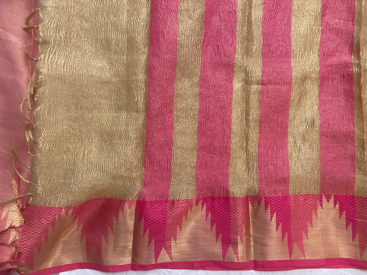 Tissue crush Saree with Readymade Stitched Maggam Aari blouse|Fits 36"margin upto 42”|