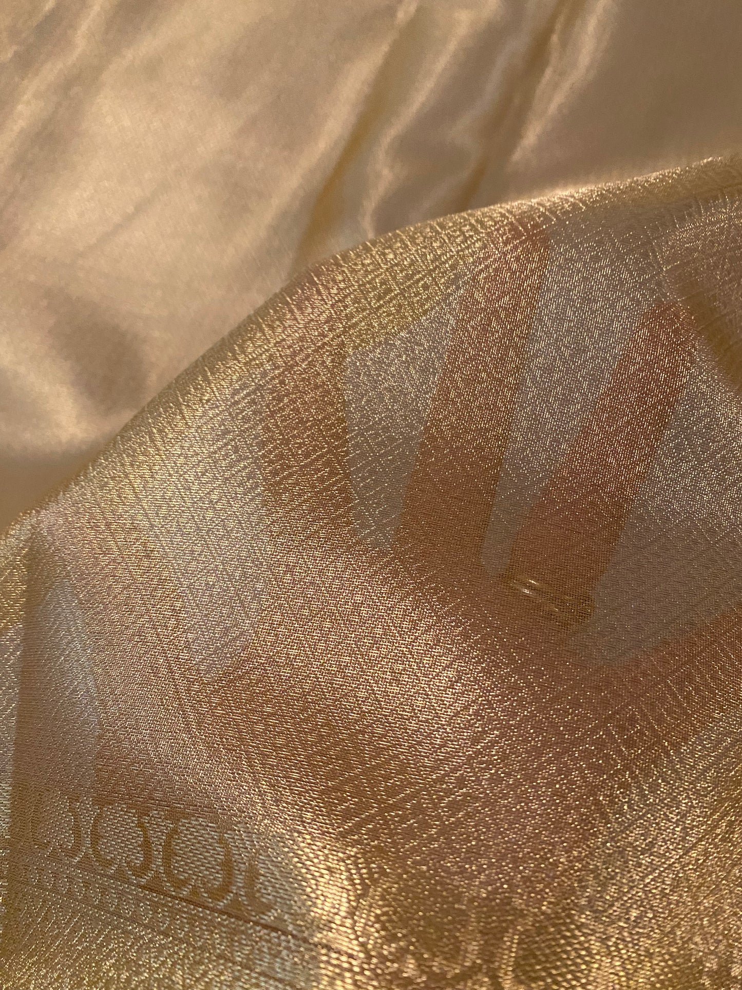 Gold Tissue Saree with Readymade Maggam Aari blouse|Fits 36"-42”||Kanjivaram style Gold Saree