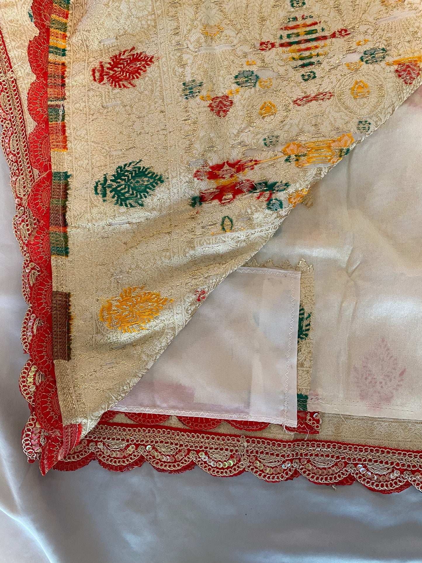 Saree with Stitched Stretchable blouse|Light Weight |Saree with readymade blouse|Bust -Stretchable 36" -38"| Fall , Pico/overlock done