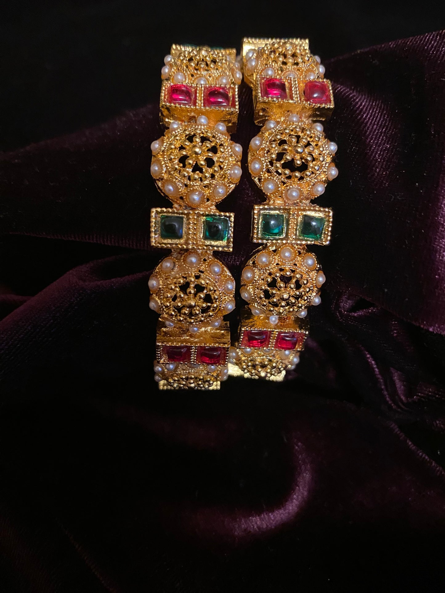 Green Rubystone and Pearl Bangles 2.8