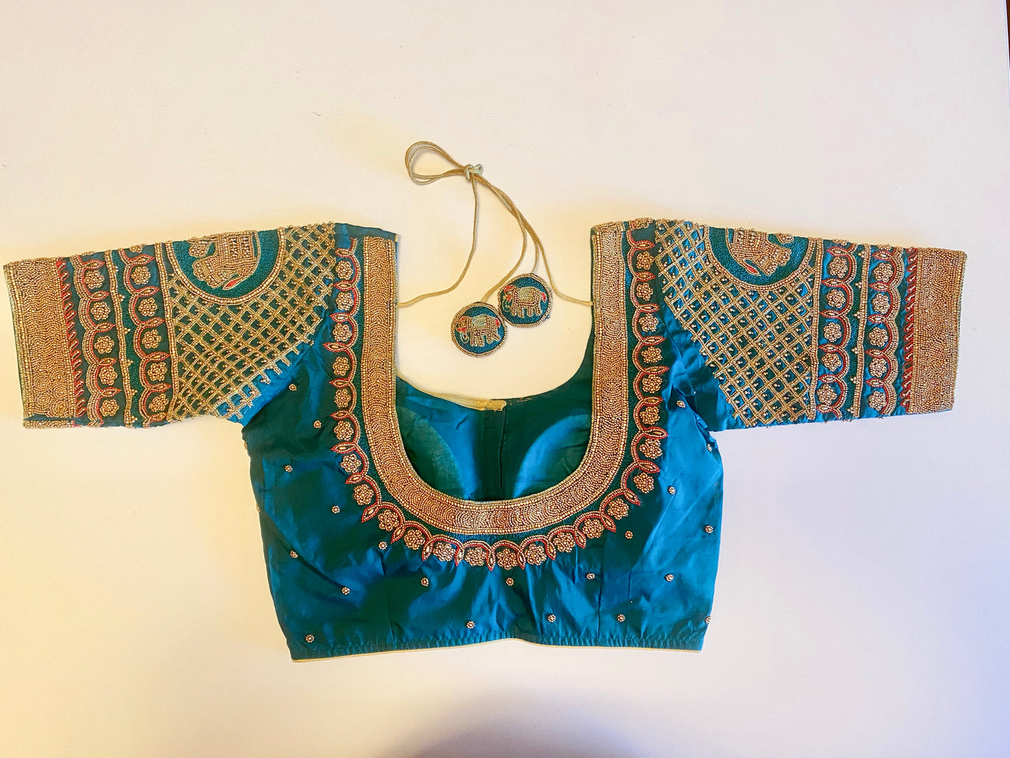 Maggam|Aari work blouse PrincessCut Padded 36”-42”