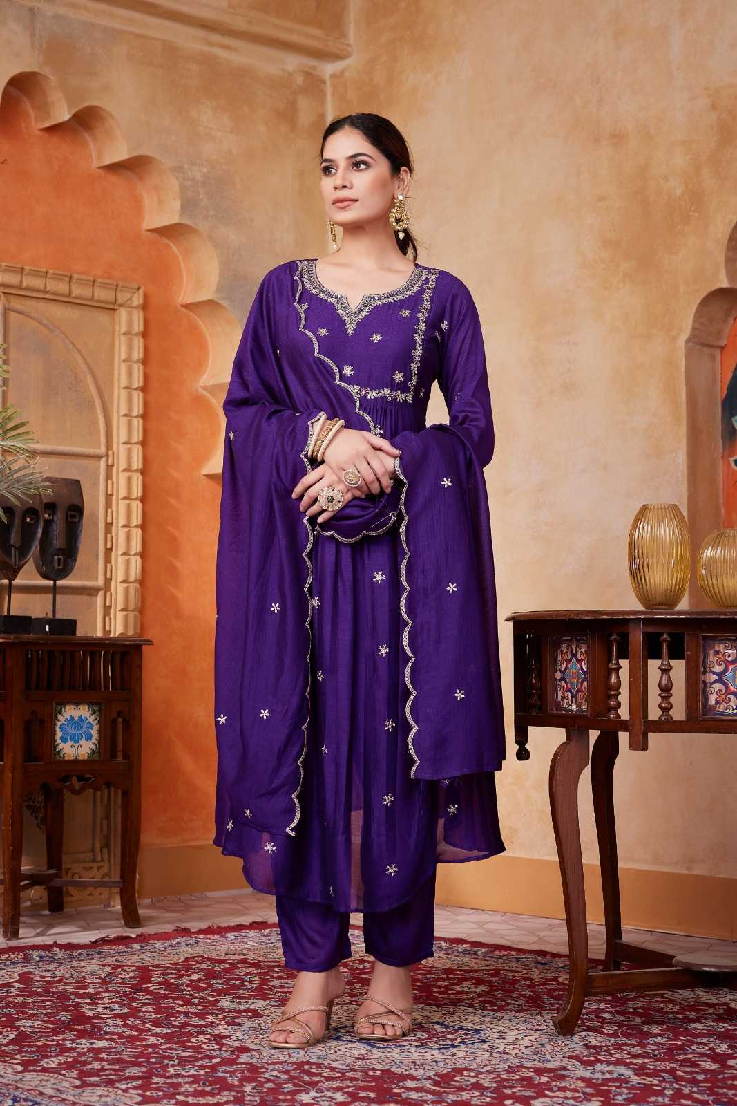 Chinon Embroidery Suit