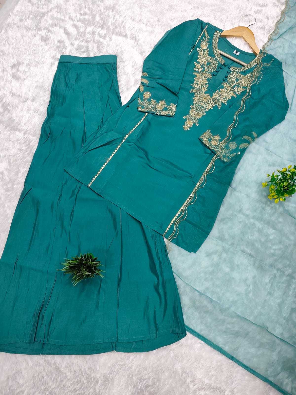 Embroidery Suit