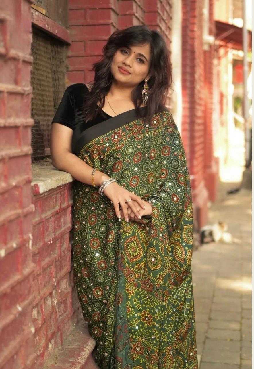 Mtr Gajji Silk Designer Saree