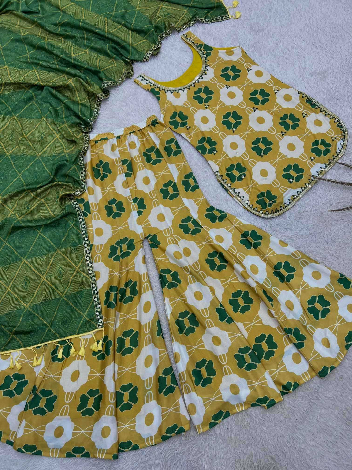 Chinon Silk Printed Suit