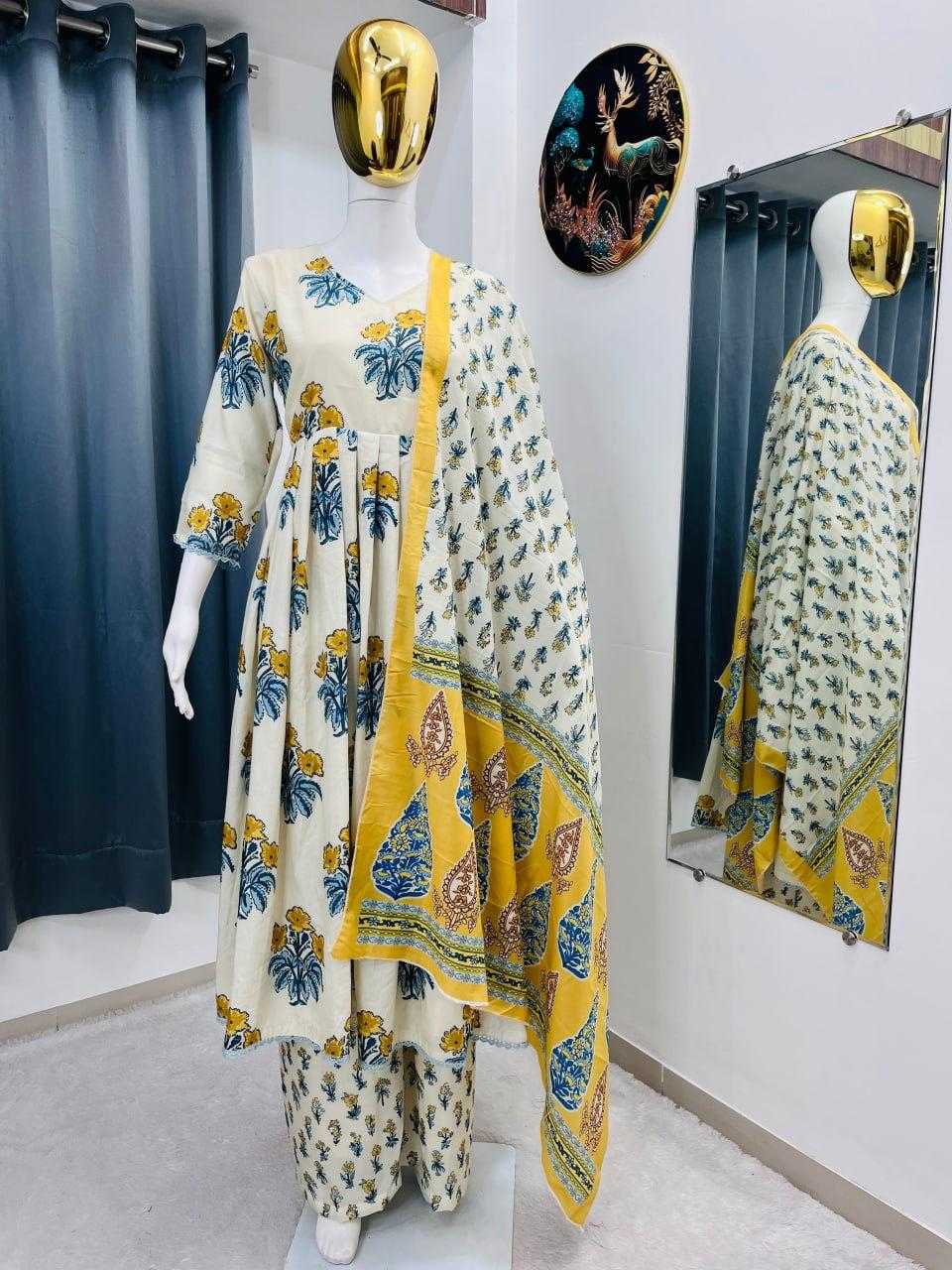 Muslin Printed Gown