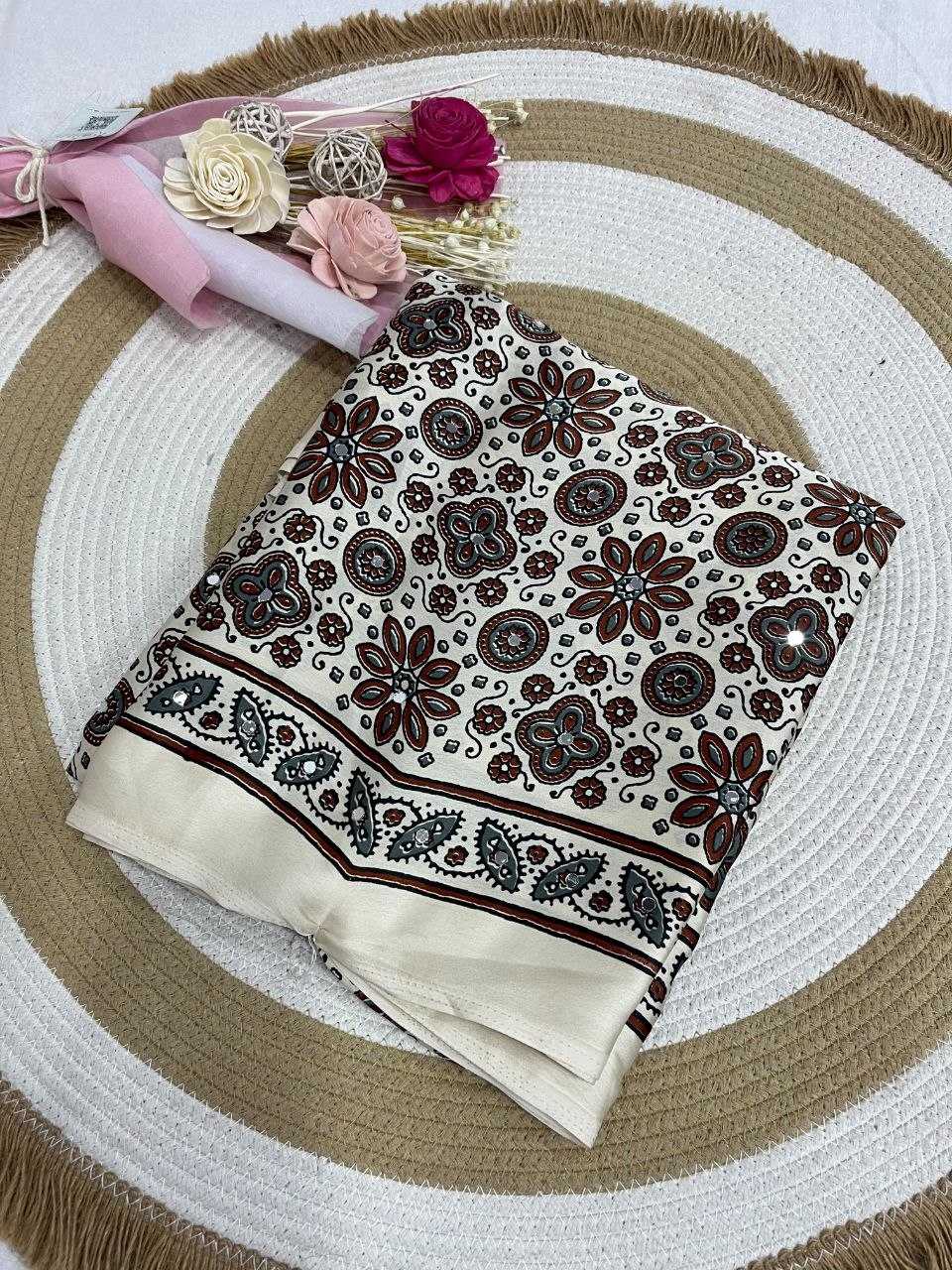Japan Sartin Printed Saree in Maroon