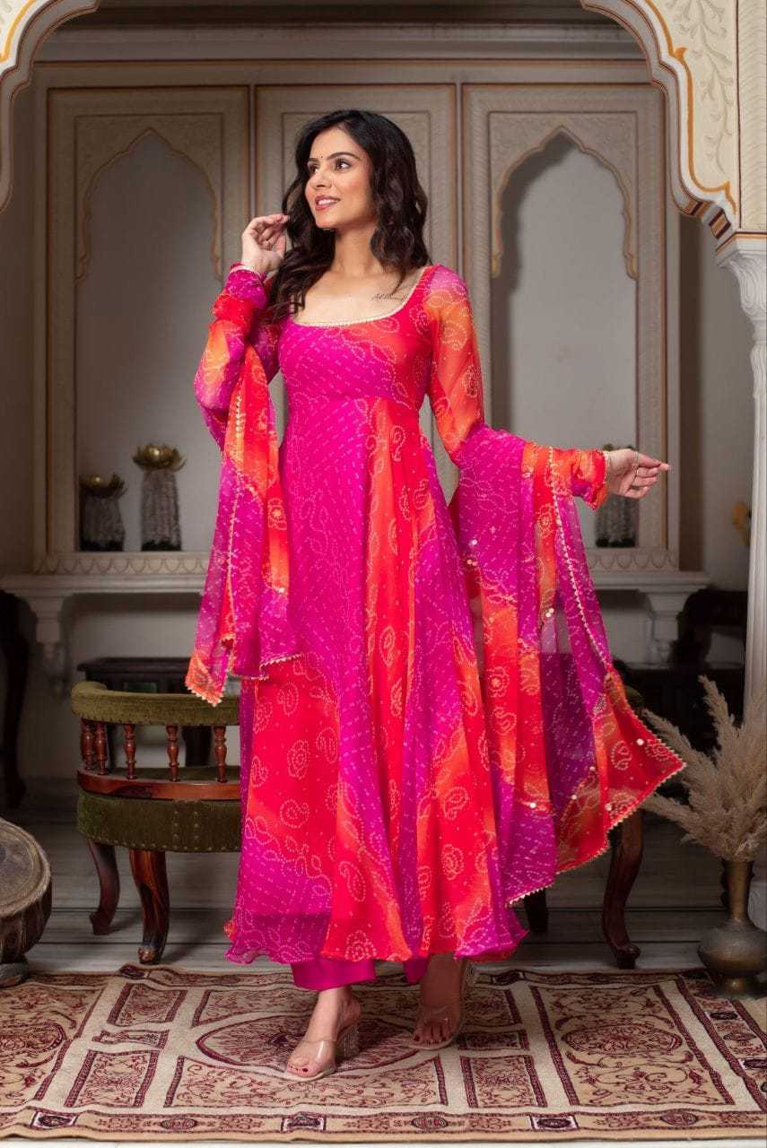 Faux Georgette Printed Suit in Slevees Dupptta