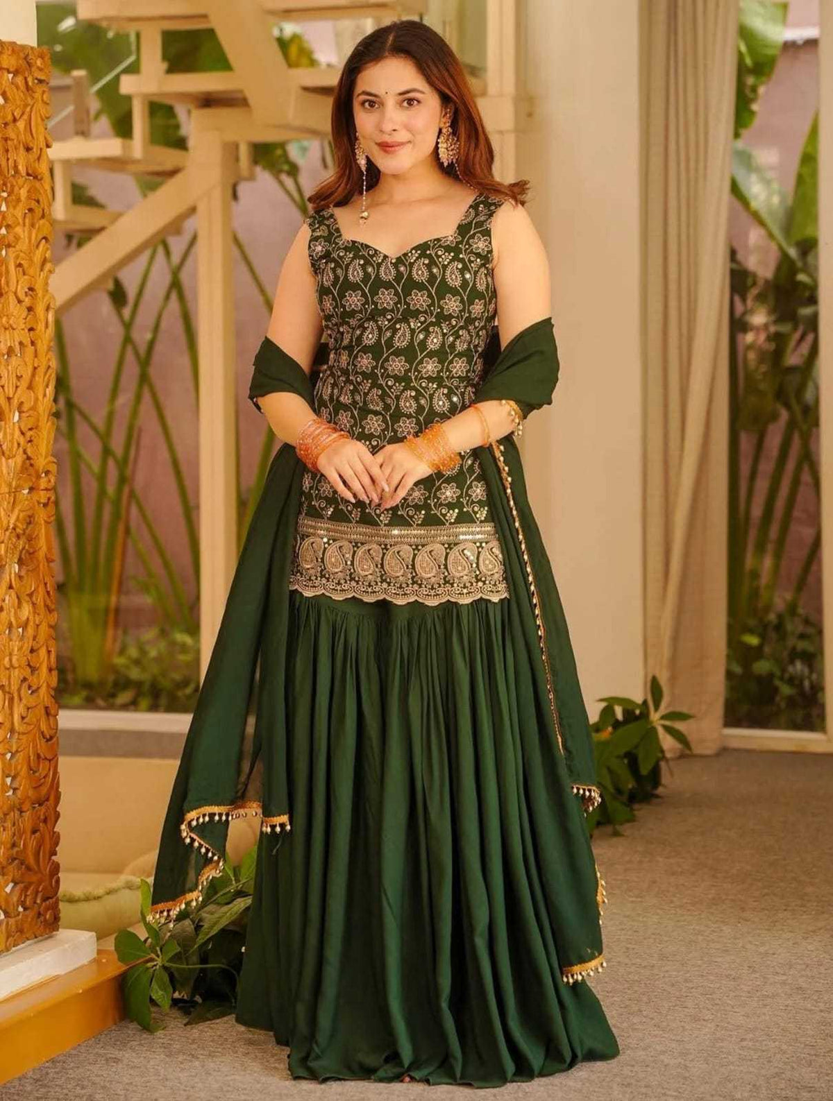 Jiya Crepe Silk Embroidery Suit