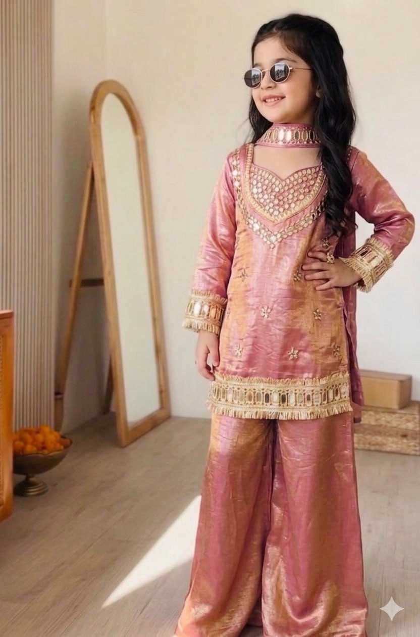 Chinon Silk Kids Suit