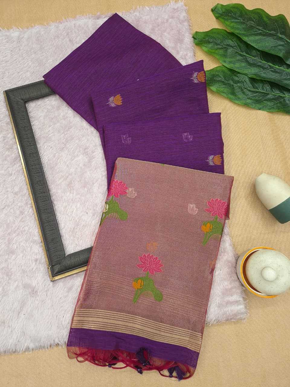Anahita Pure Linen Designer Saree