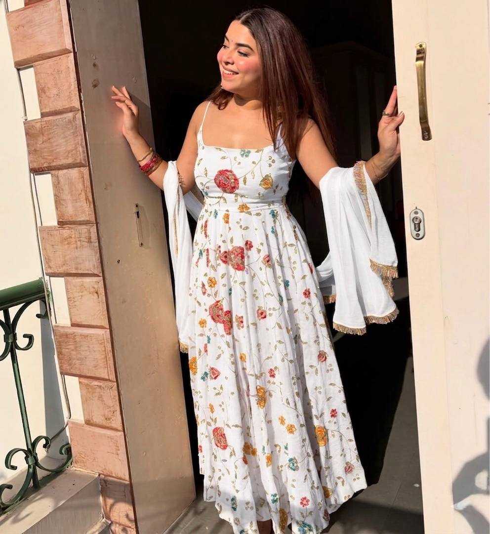 Crush Silk Embroidery Suit