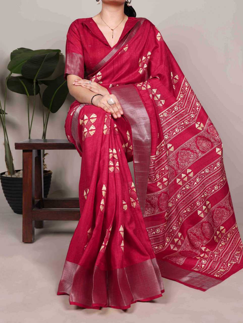 Zari Border Saree