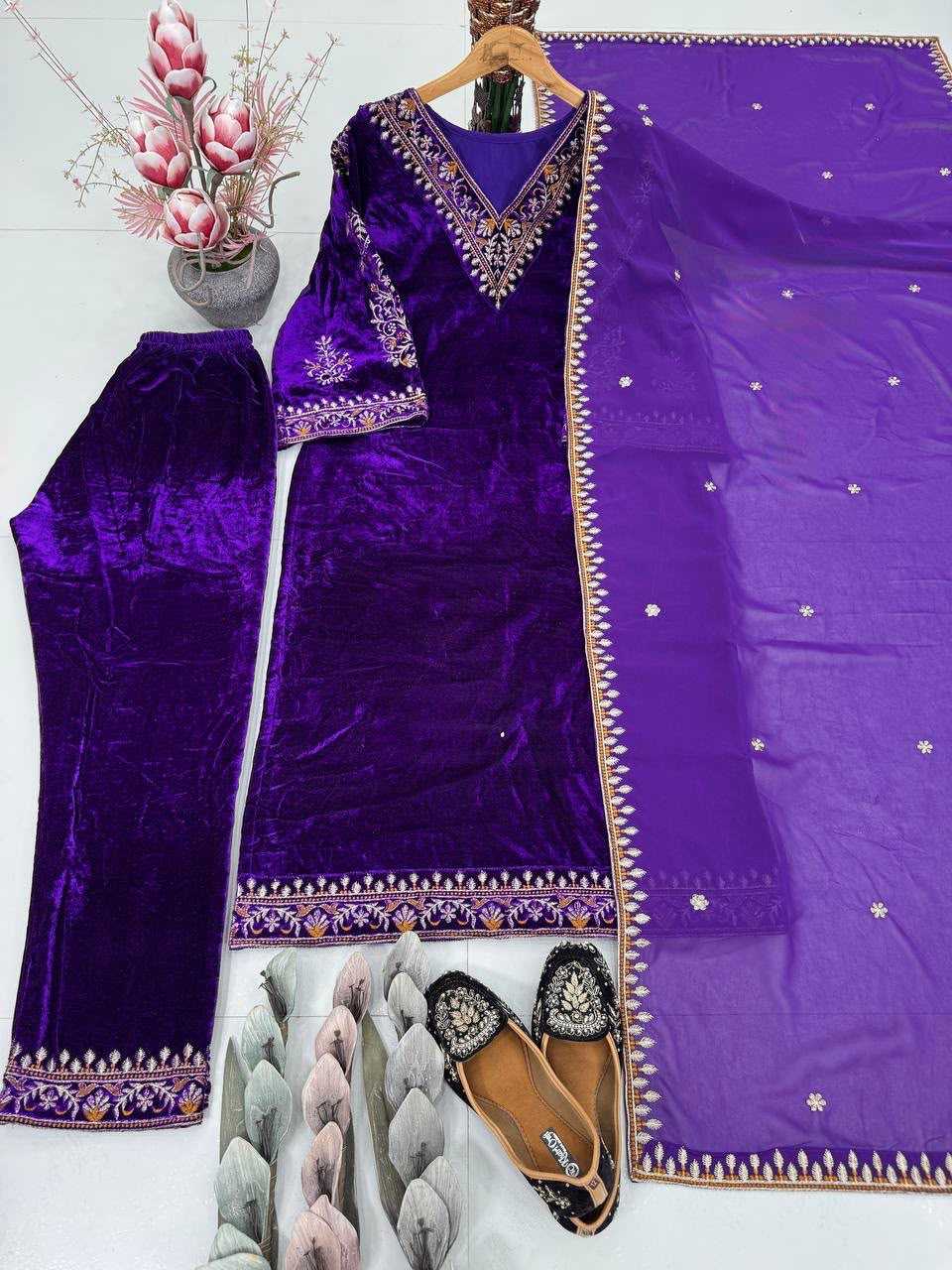 Velvet Suit 22