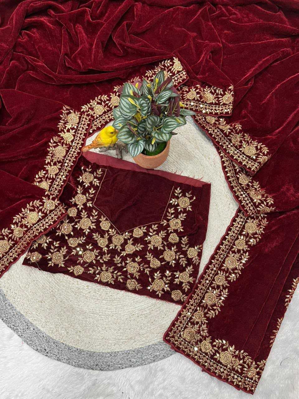 Viscose Designer Saree in Bottle Green