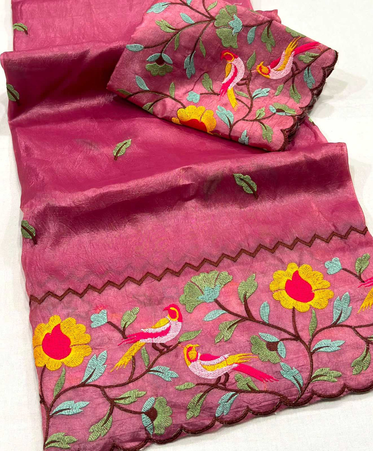 Ishani Crush Silk Soft Saree