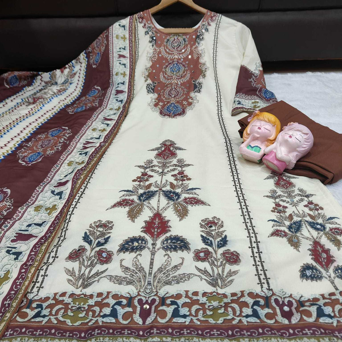 Muslin Embroidery Suit
