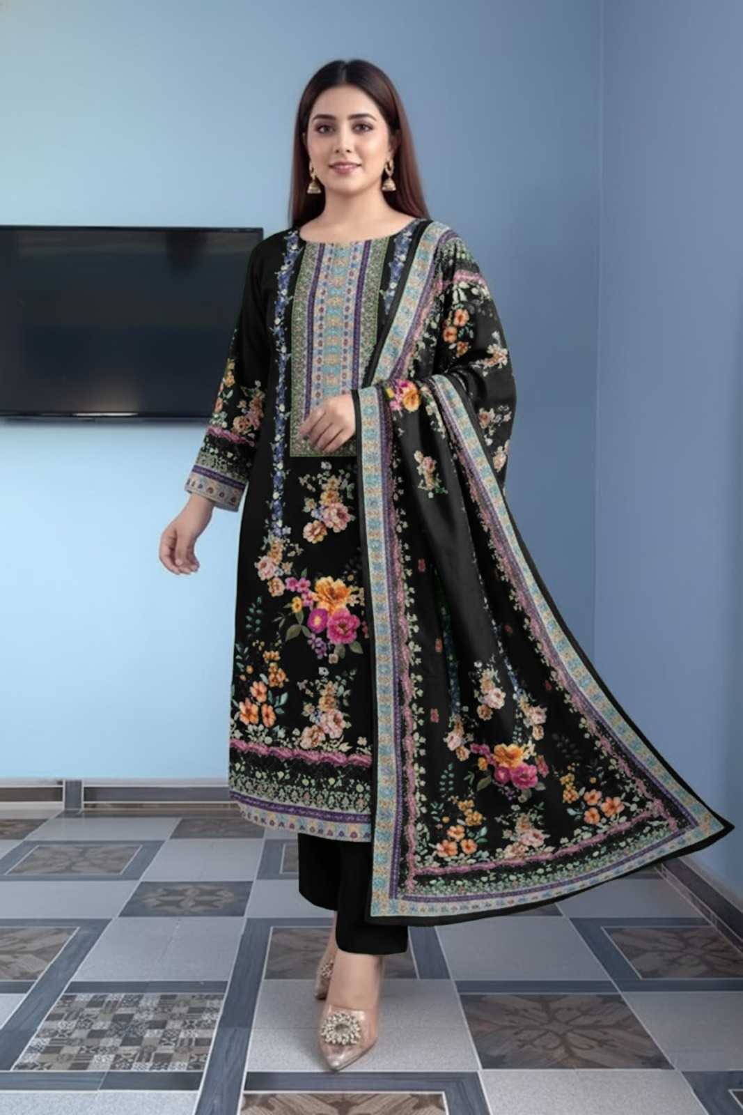 Maslin Printed Suit in Off White