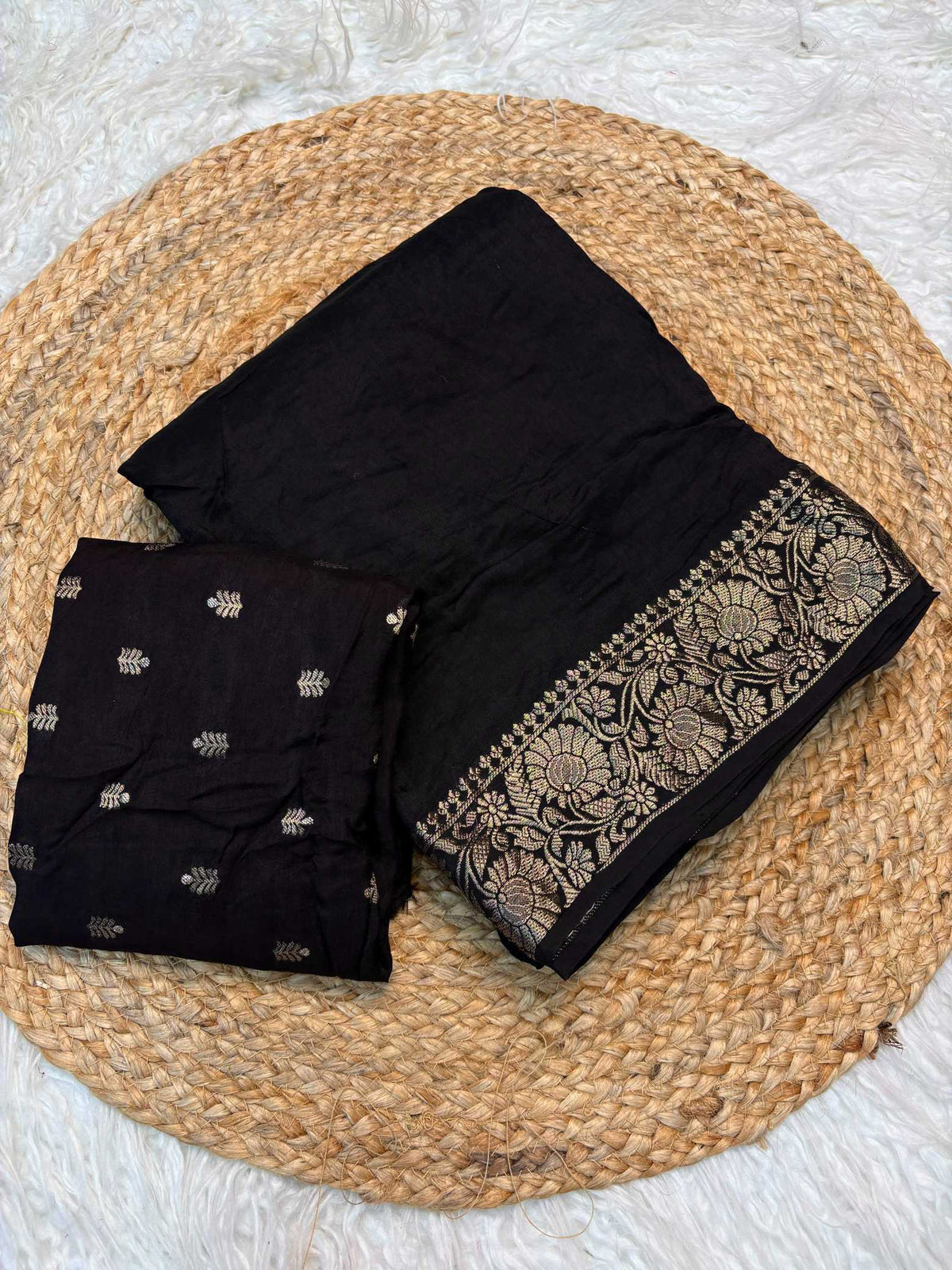 Gargi Pure Viscos Designer Saree