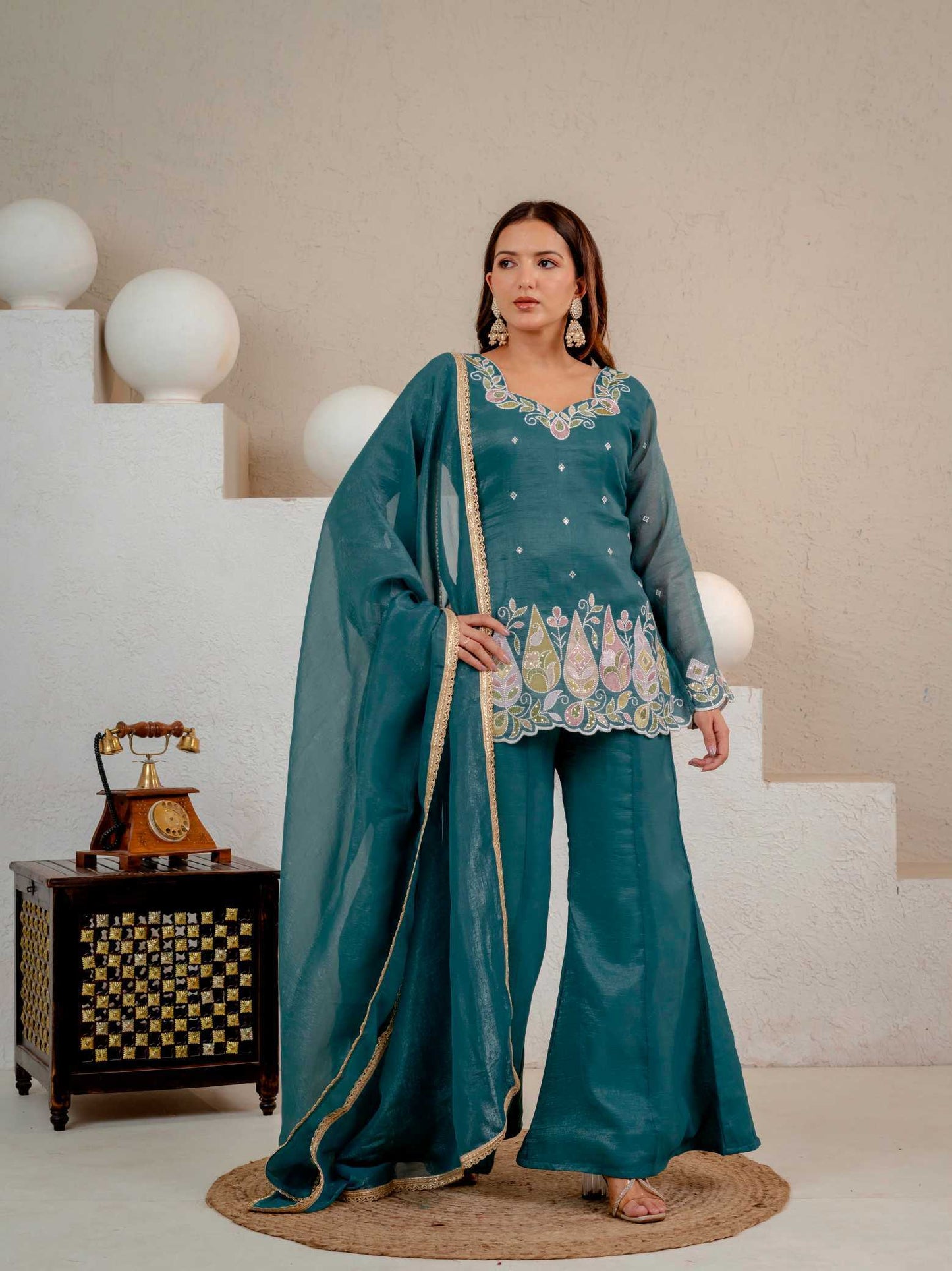 Crush Silk Embroidery Suit