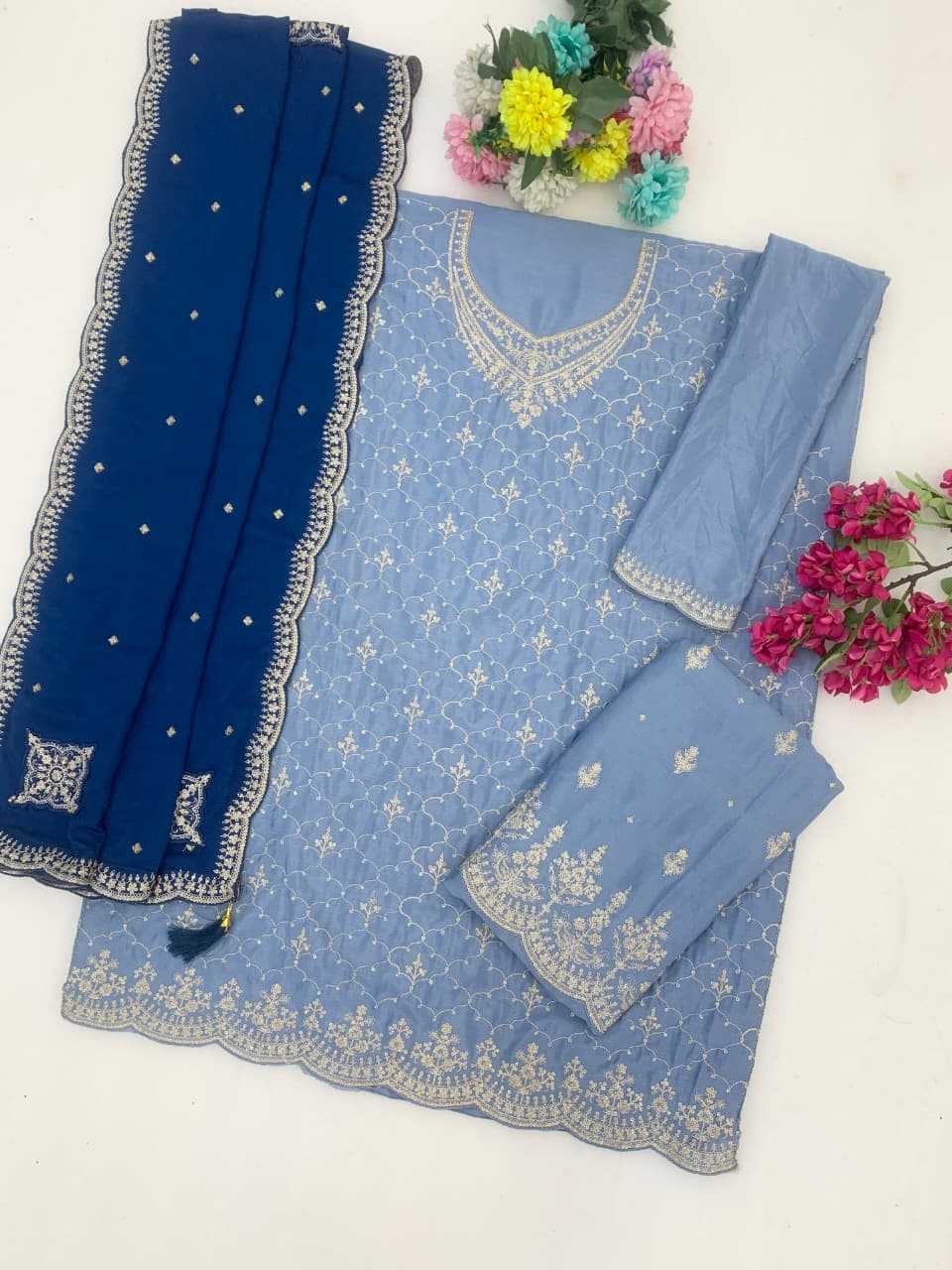 Chinon Embroidery Suit