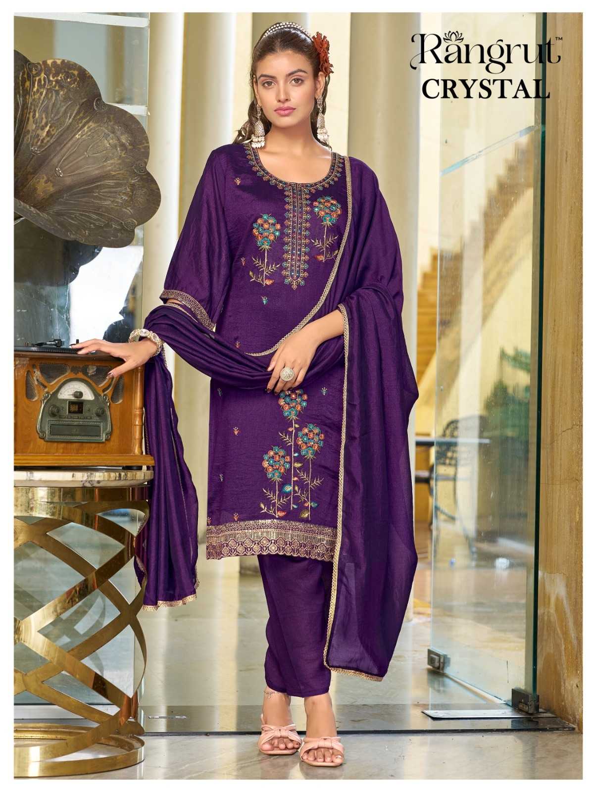 Vichitra Silk Ladies Suit