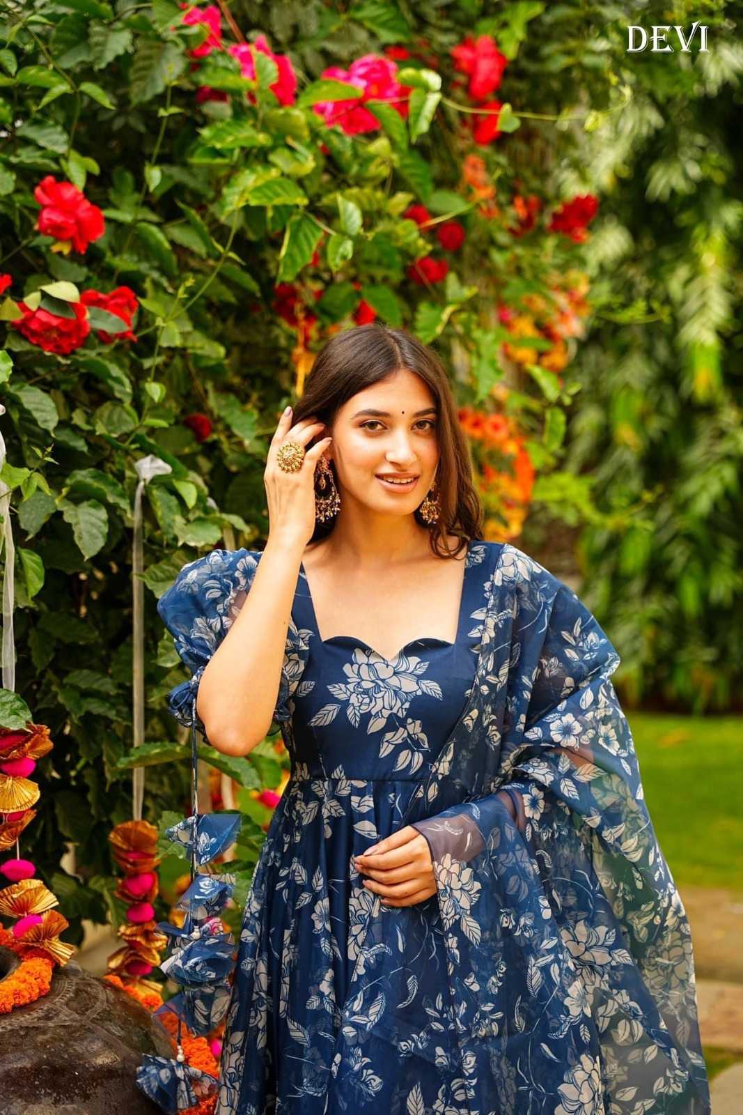 Tabby Silk Printed Gown