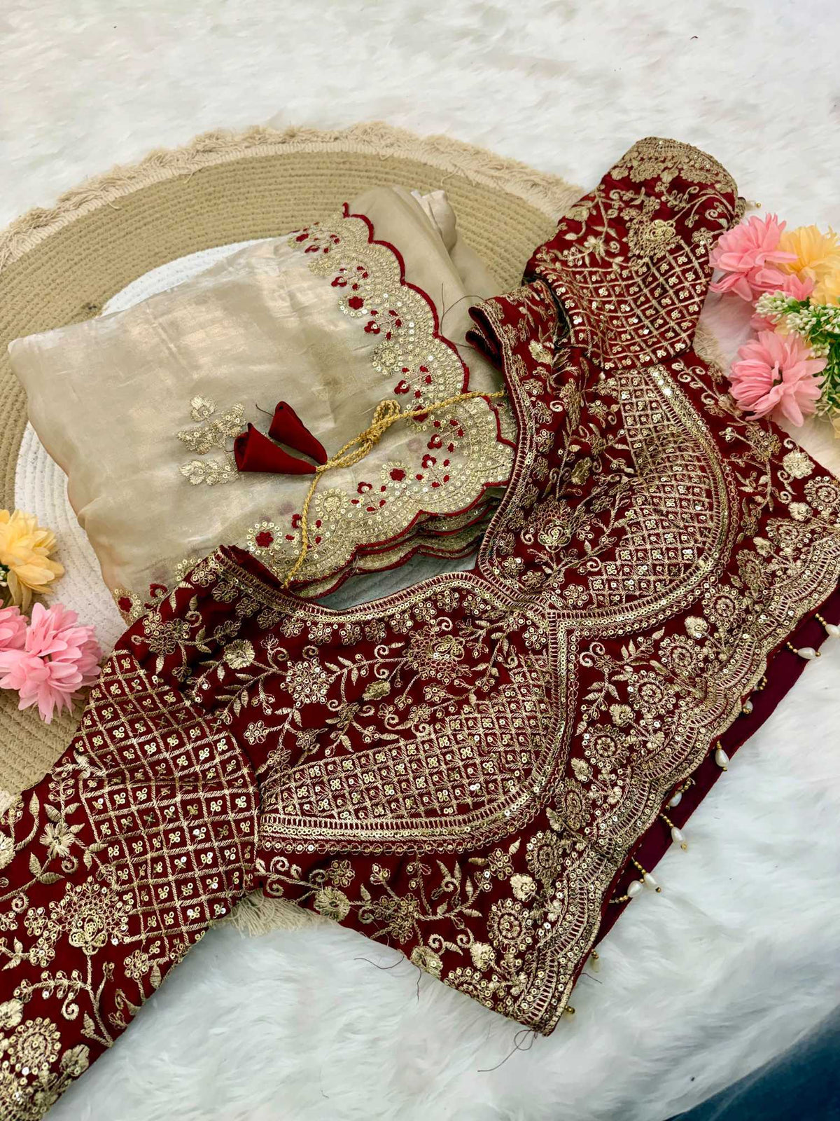 Ahaana Space Silk Heavy Saree