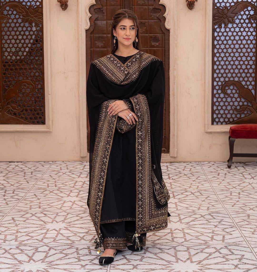 Heavy Roman Silk Embroidery Suit in Wine