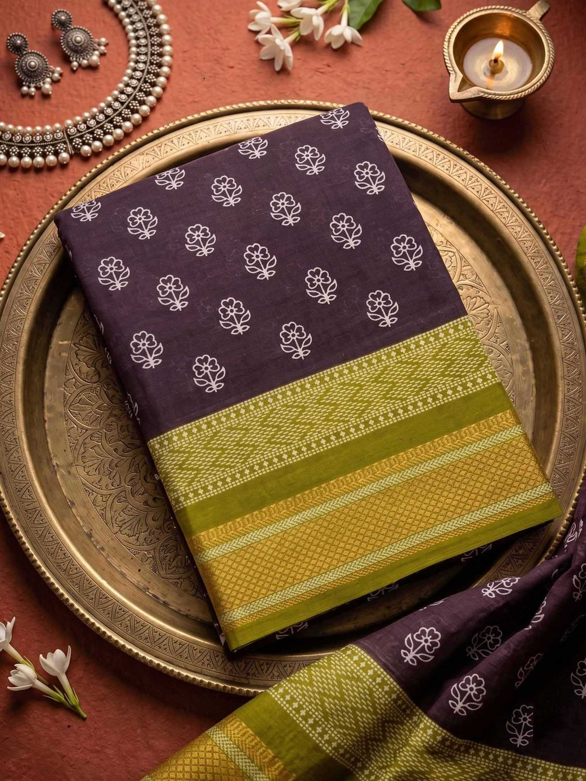 Ashwini Cotton Zari Border Saree