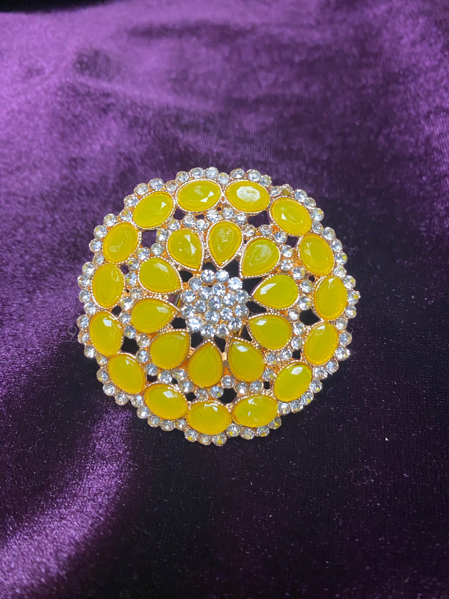 Stone and Faux Kundan Finger Ring | Big size