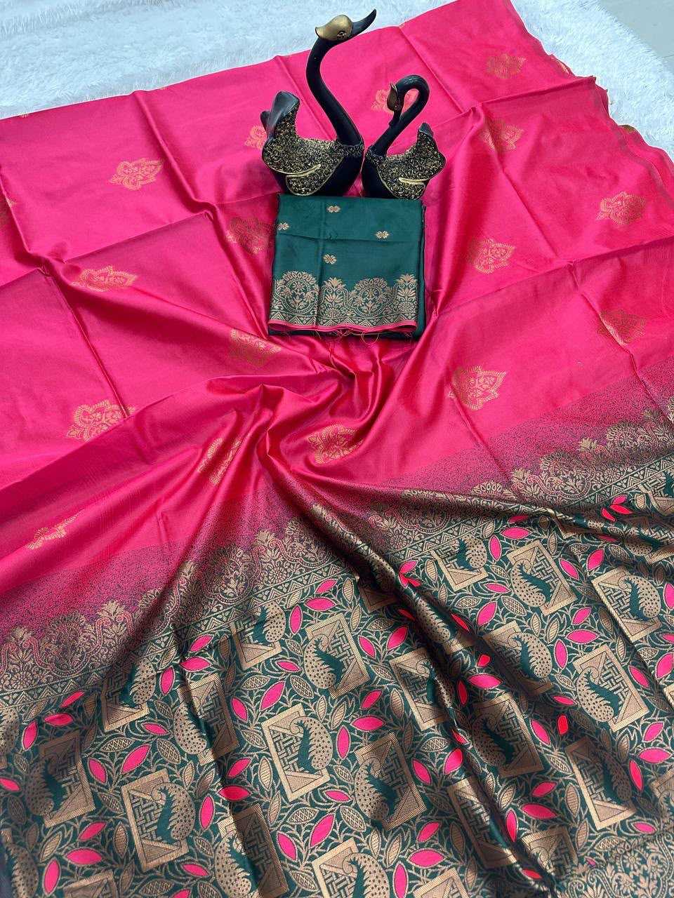 Lichi Silk Banarasi Saree in Dark Green
