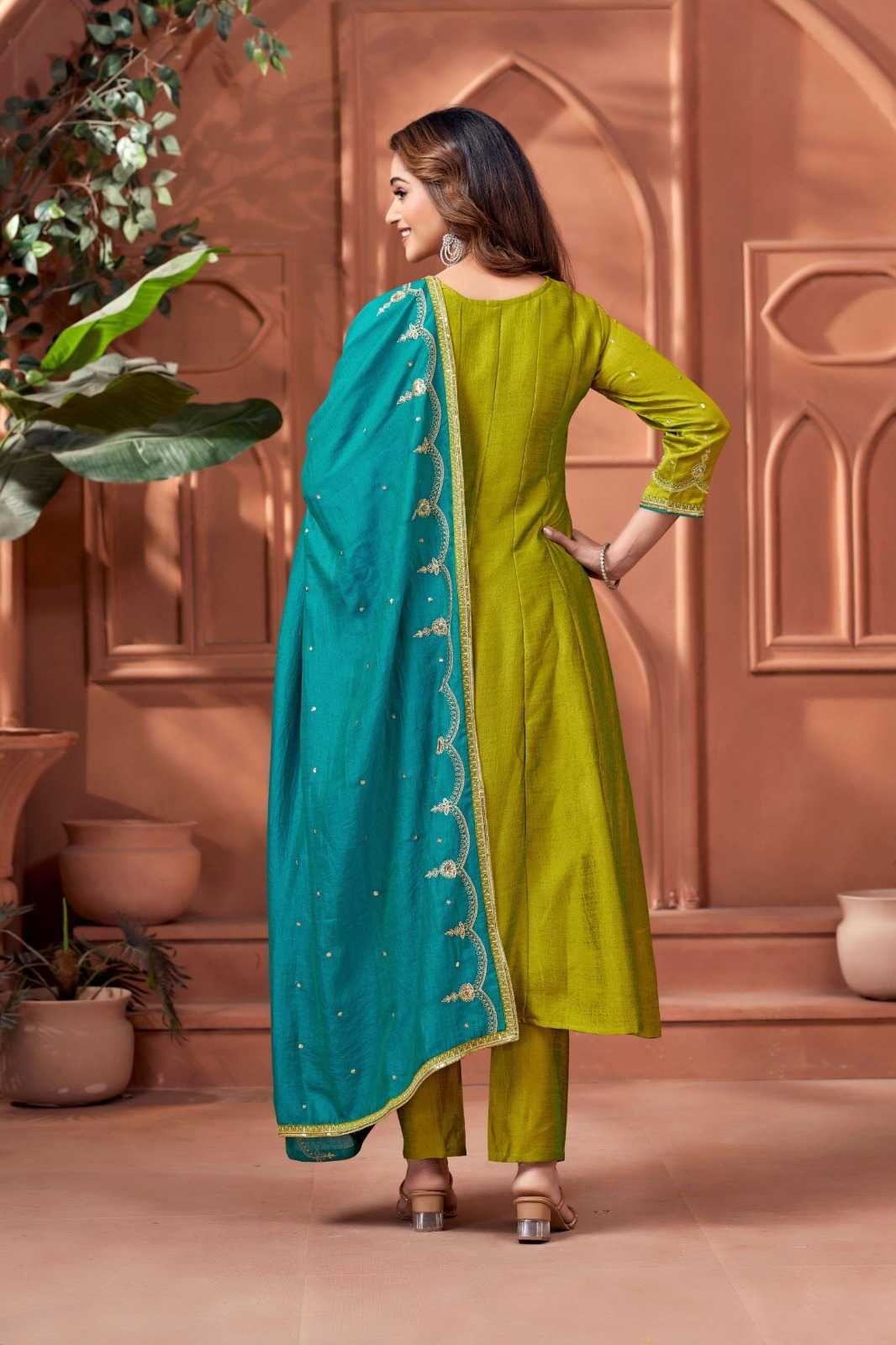Vichitra Silk Ladies Suit