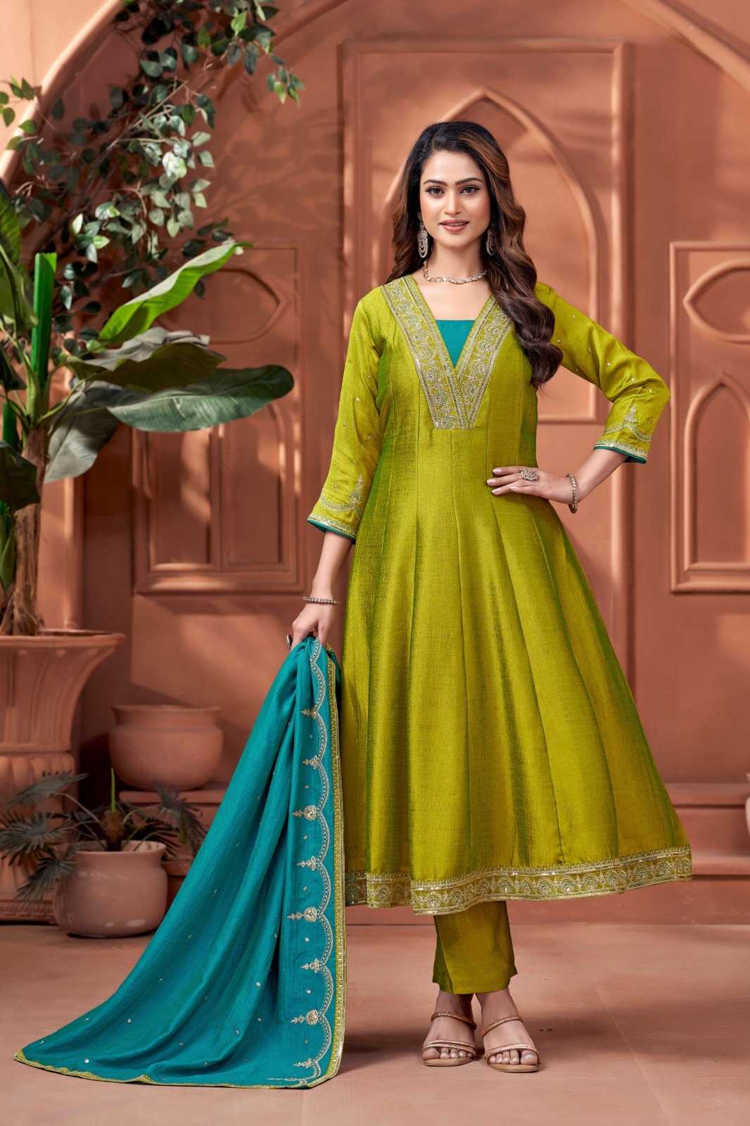 Vichitra Silk Ladies Suit