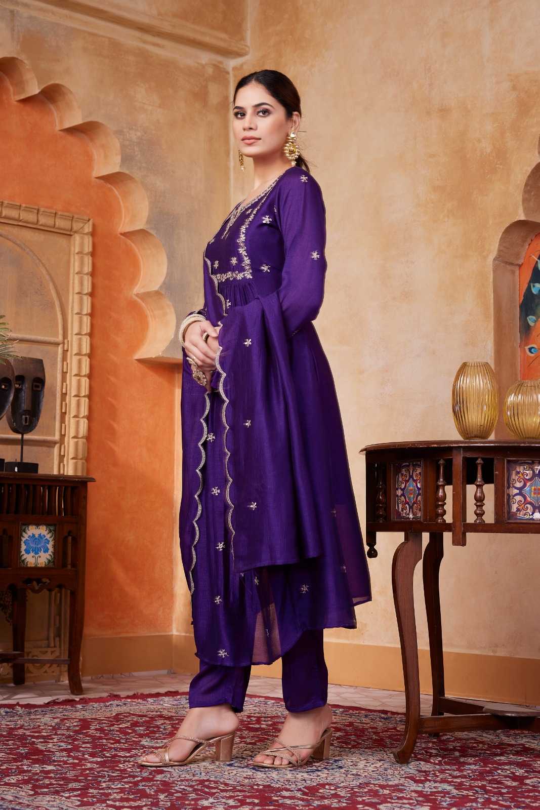 Chinon Embroidery Suit