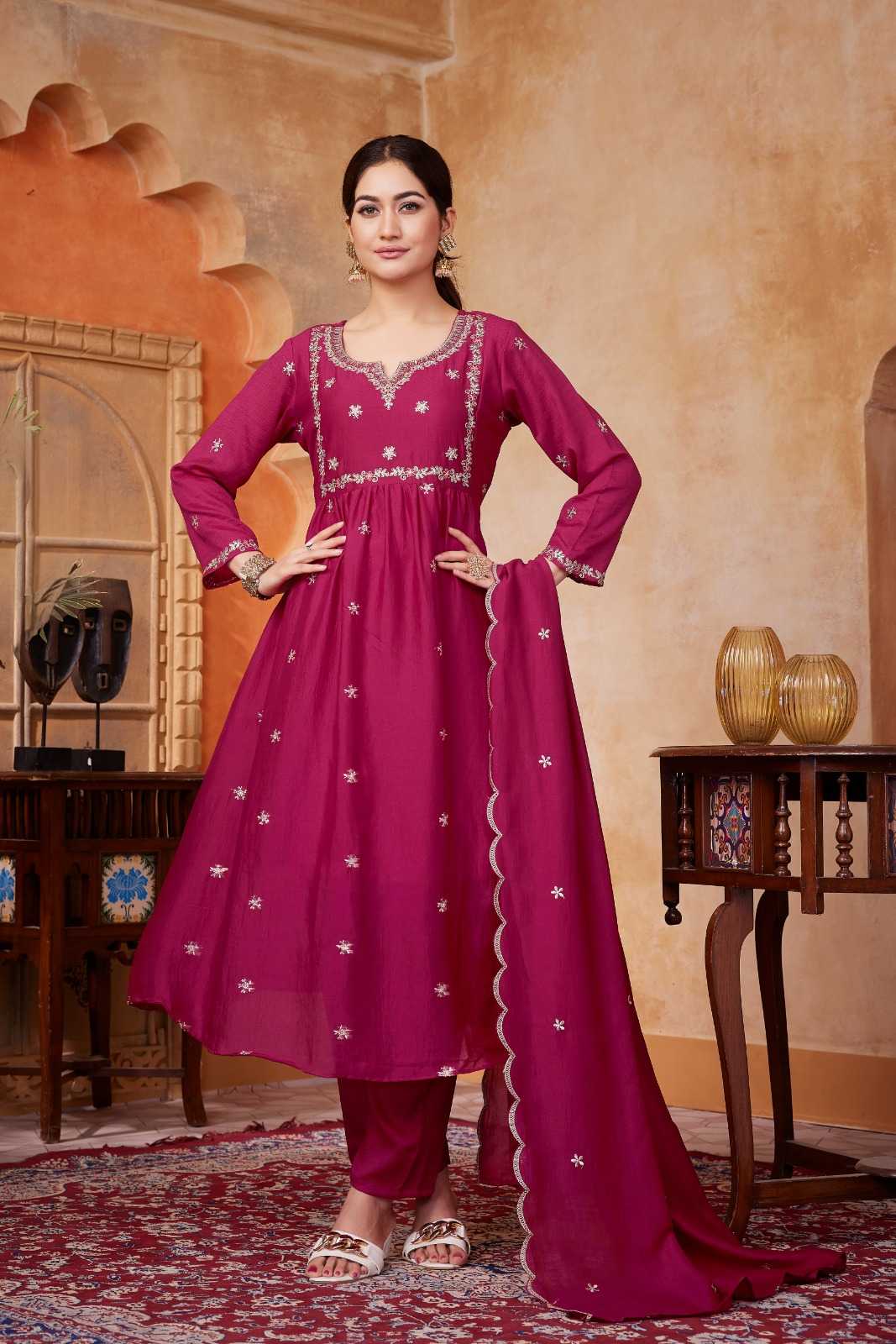 Chinon Embroidery Suit