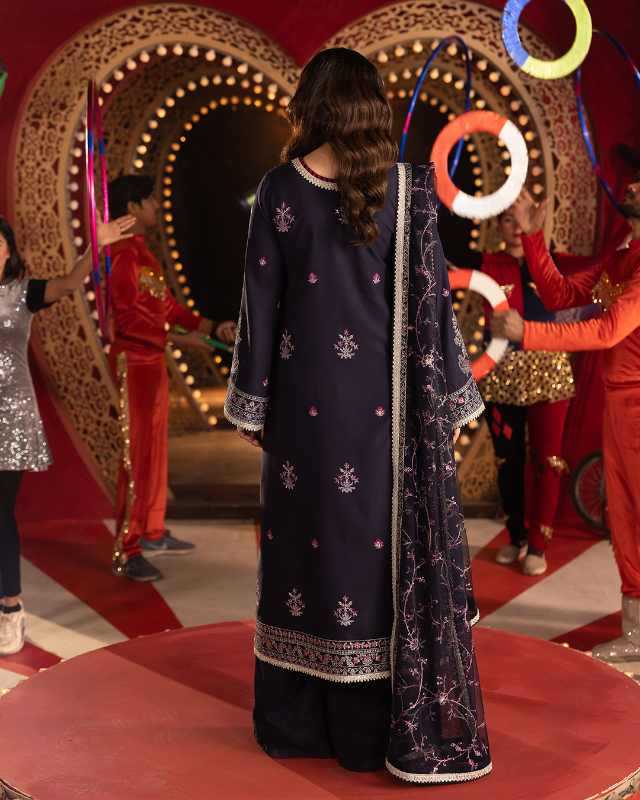 Georgette Embroidery Suit 961
