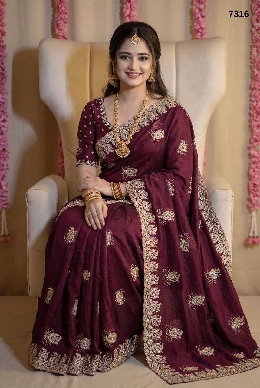 Crunchi Embroidered Saree
