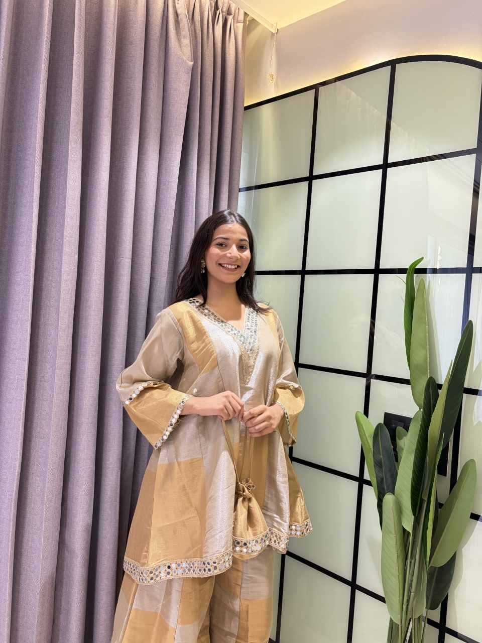 Tissue Embroidery Suit