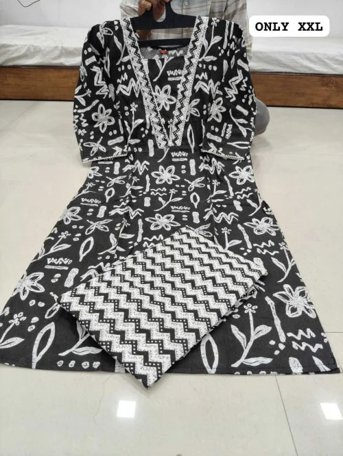 DAI Cotton Suit