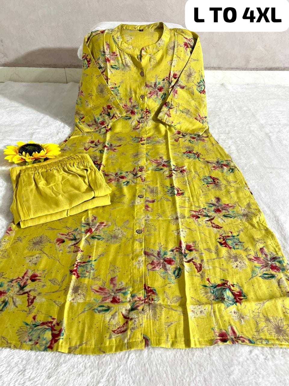 Maka Vichitra Silk Printed Suit