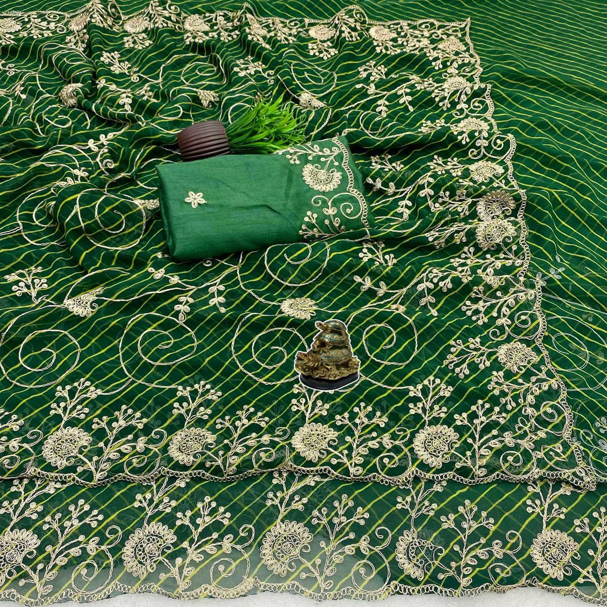 Aahuti Pure Silk Printed Saree
