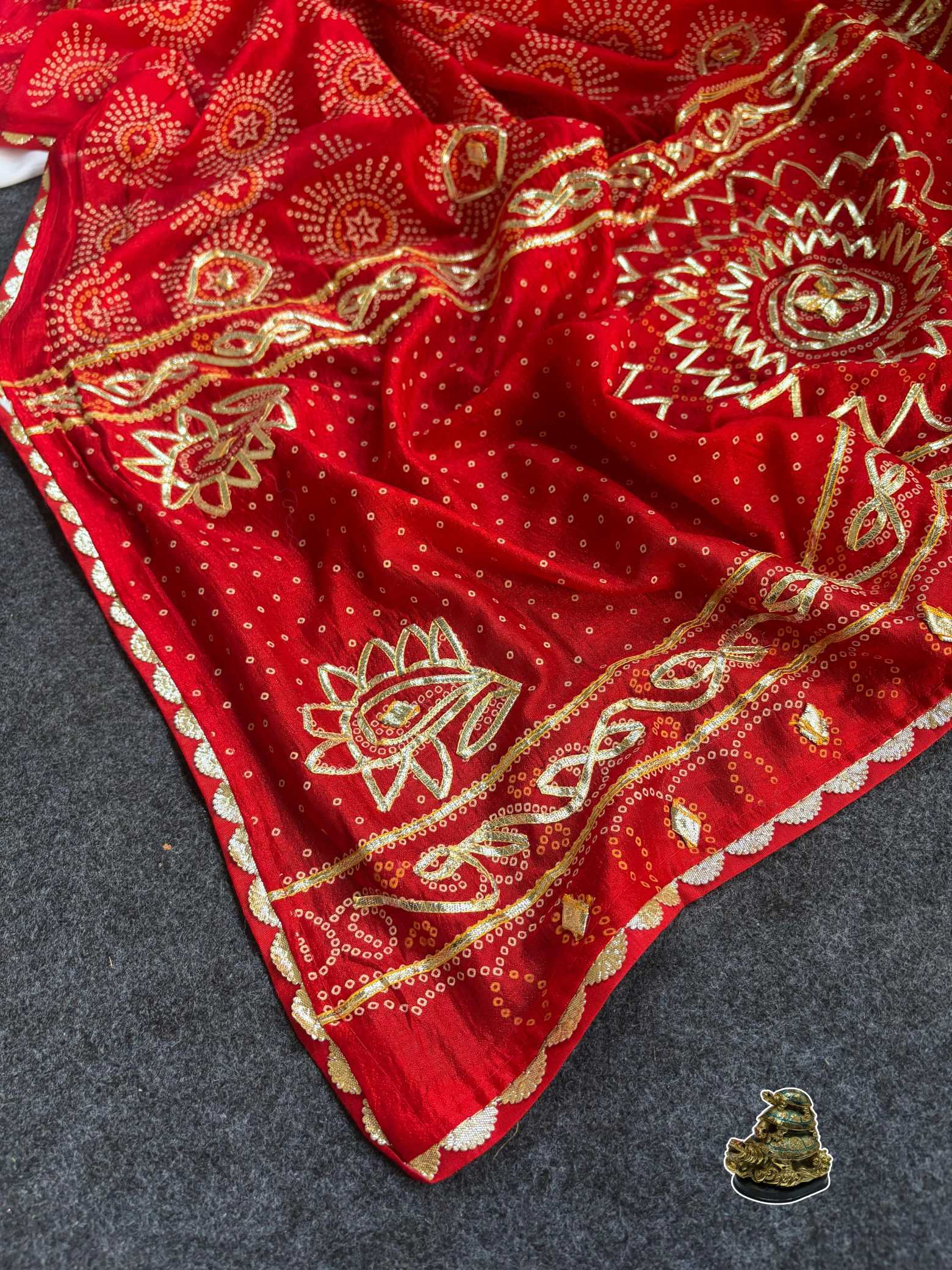 Vichitra Silk Traditional Saree
