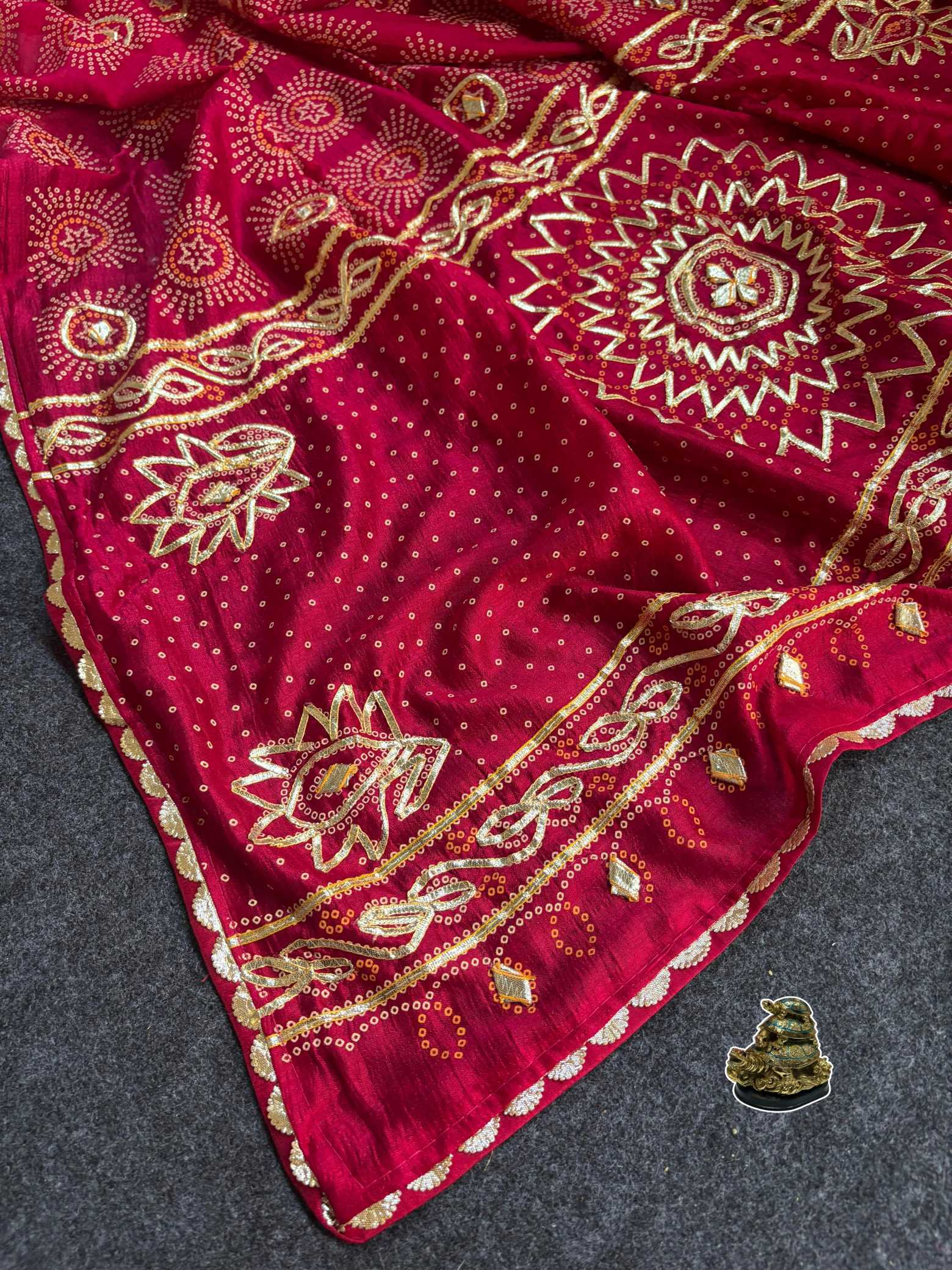 Vichitra Silk Traditional Saree