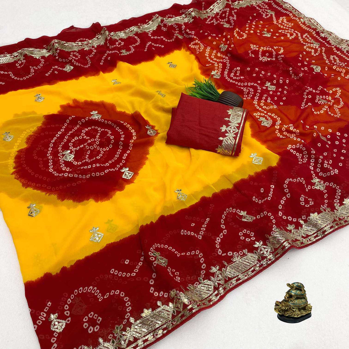 Aradhyani Georgette Printed Saree