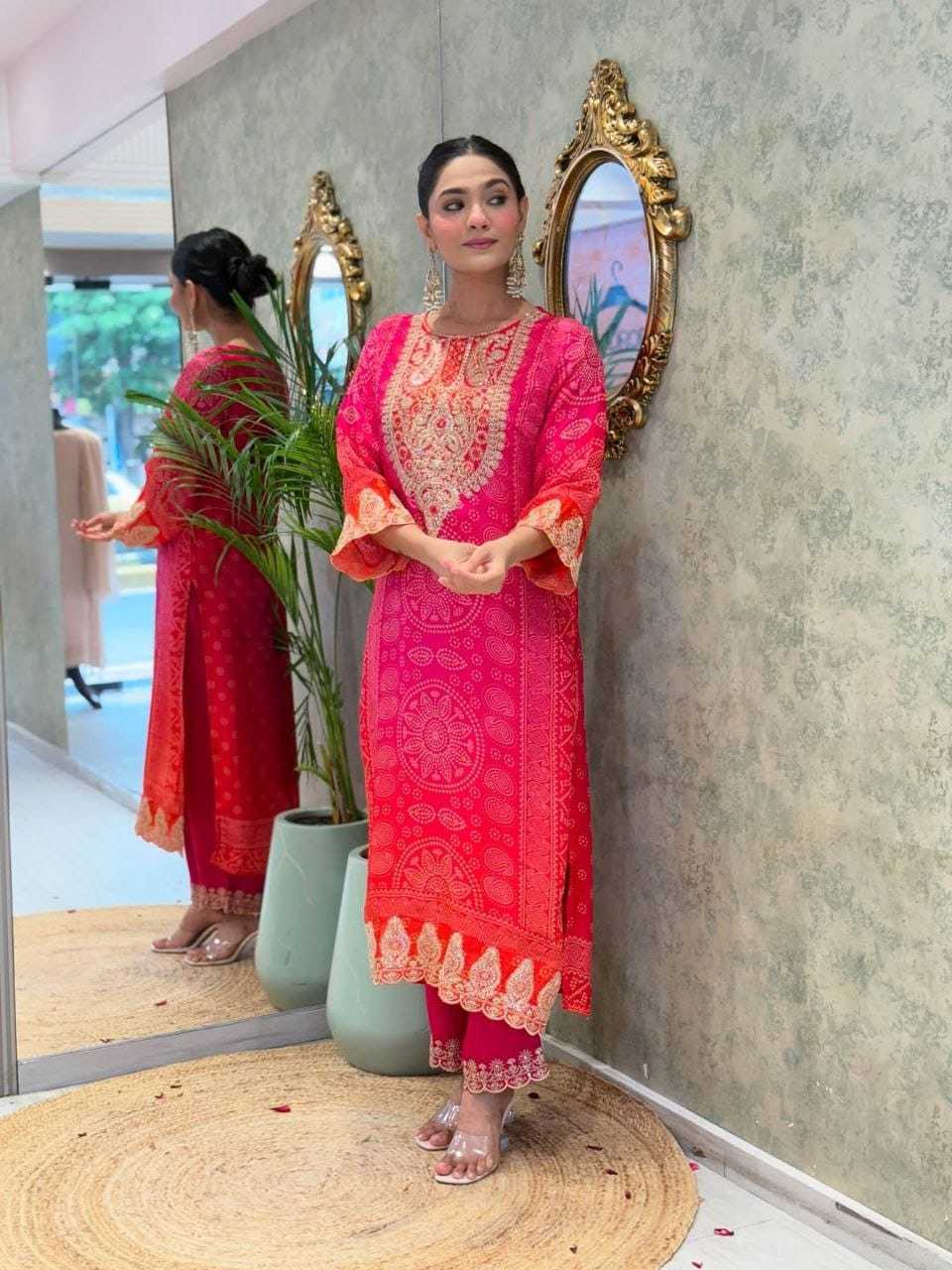 Chinon Silk Printed Suit 038