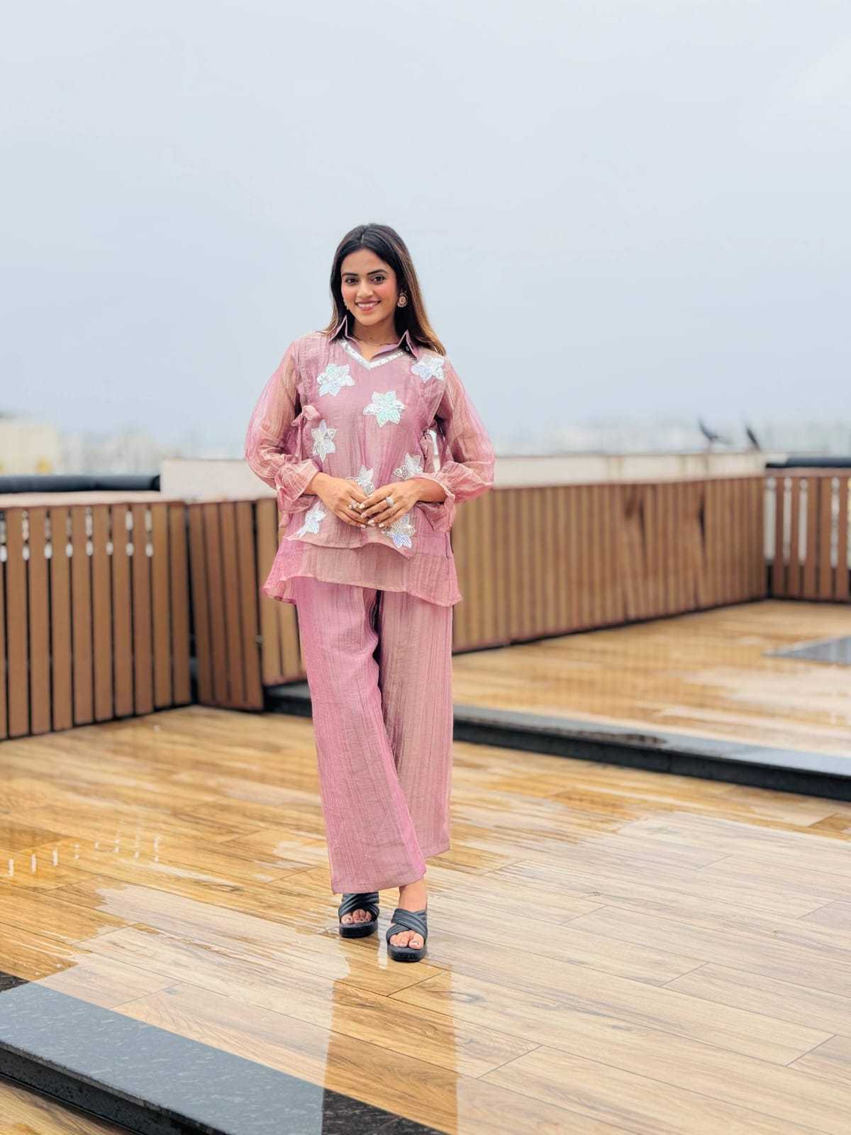 Fancy Ladies Suit