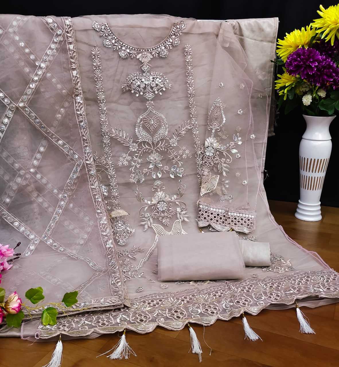 Embroidery Suit
